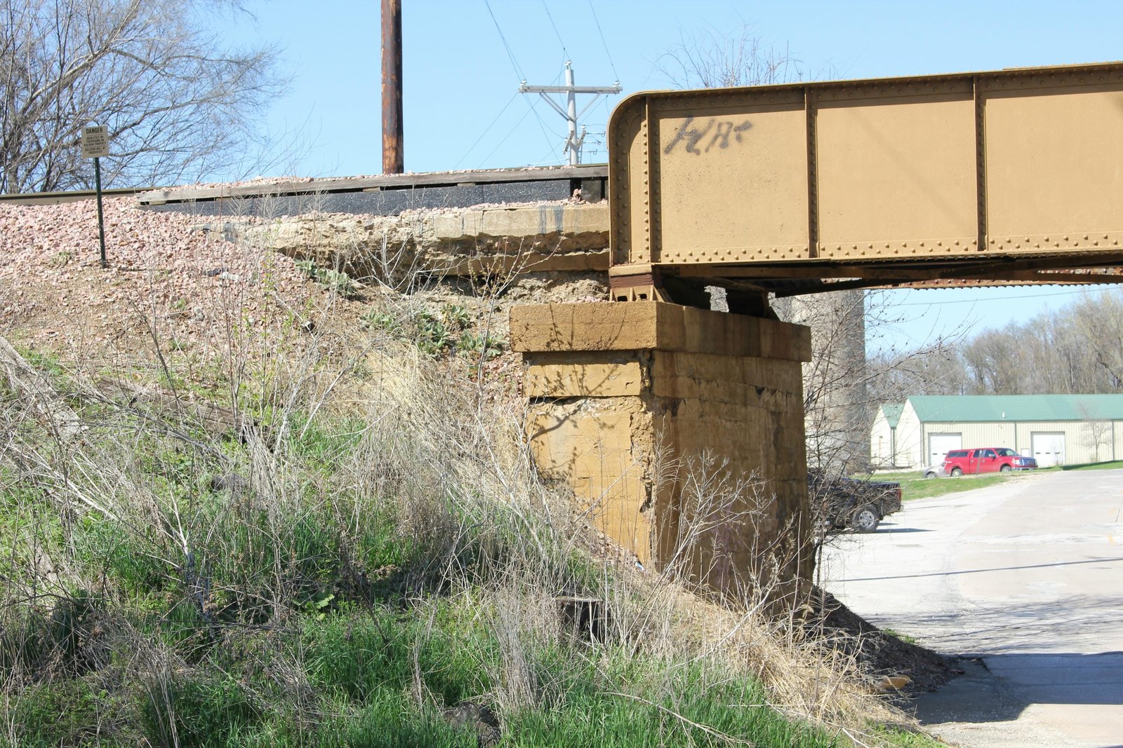 West abutment